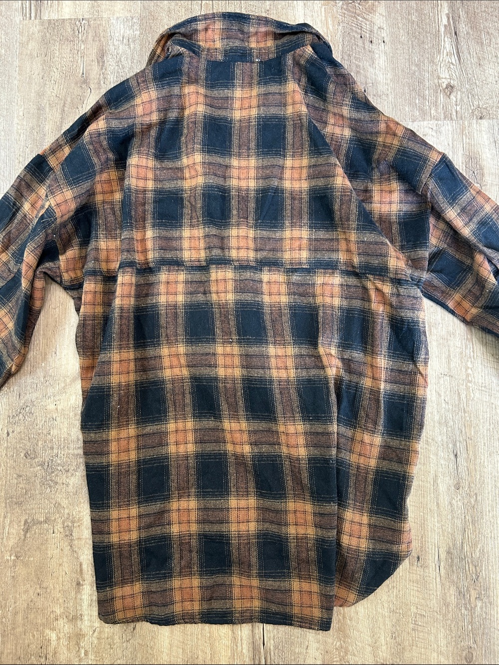Women’s  Plaid Flannel Shirt - Black and brown - Picture 8 of 8